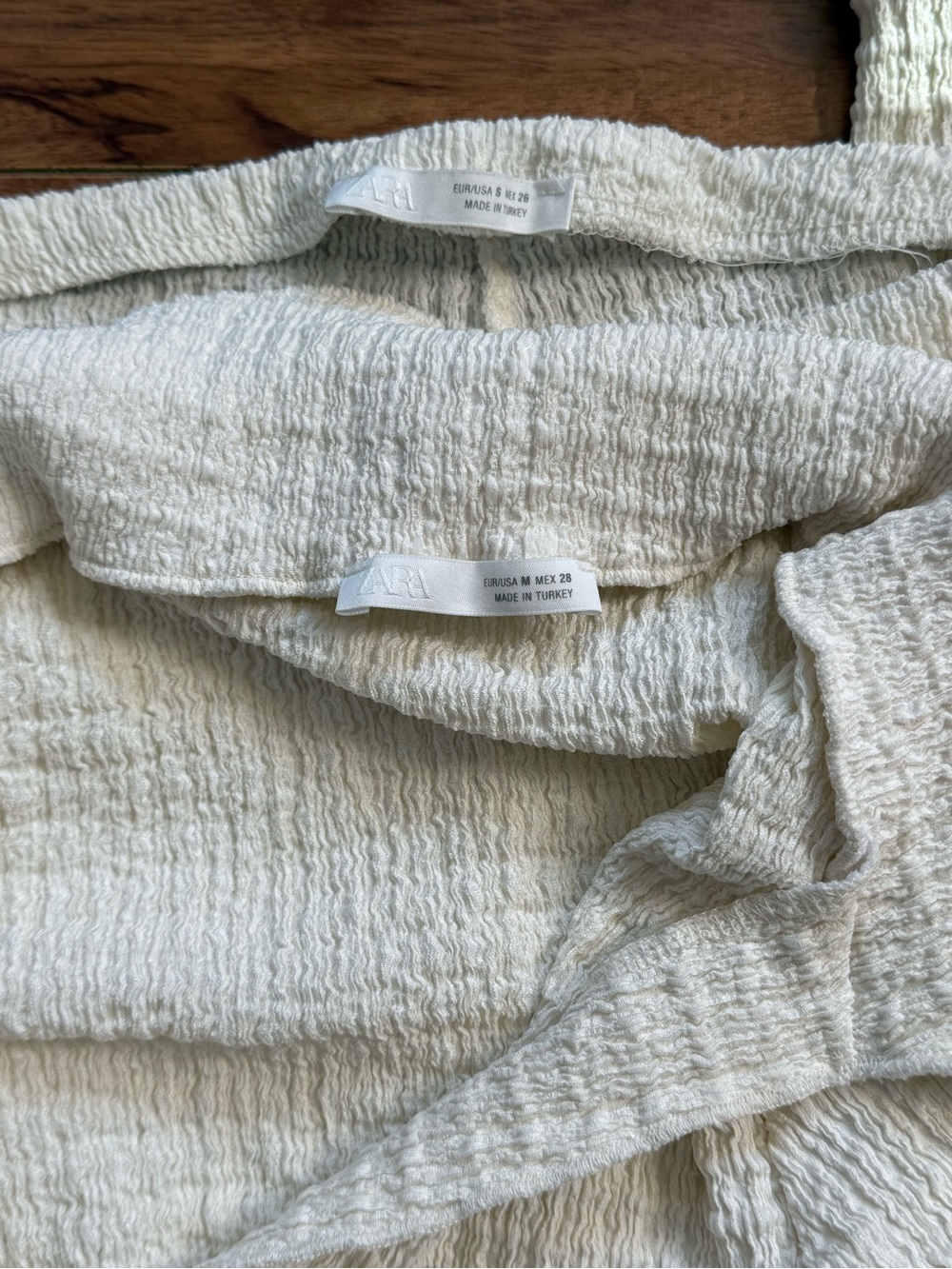 Zara Cream Textured Set - Picture 4 of 4